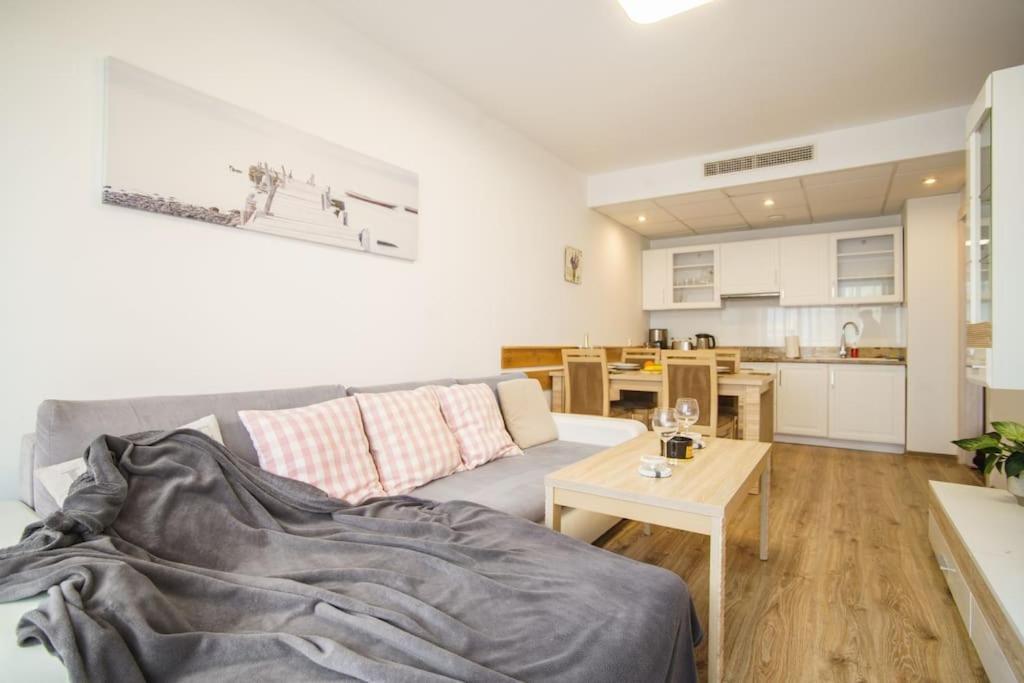 Mojemiedzyzdroje 402 Apartment